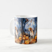 Halloween Amerikaanse Engelse vosshond met pompoen Koffiemok (Voorkant links)