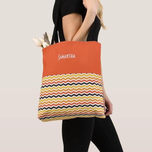Halloween Autumn Chevron Herfst Pumpkin Naam Tote Bag (Dichtbij)