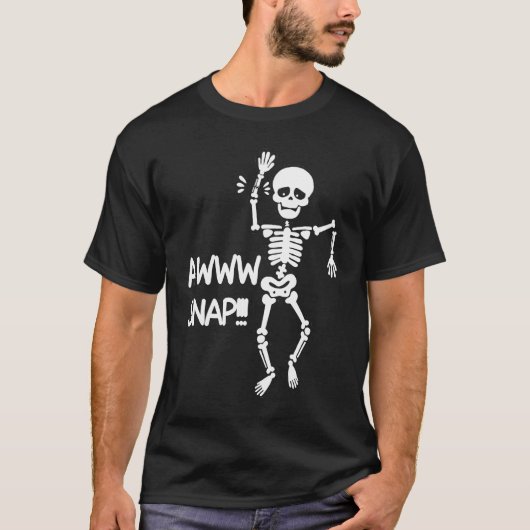 Halloween AWW Snap Skelet Dansen Gebroken Hand C T-shirt (Voorkant)