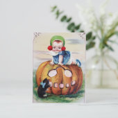 Halloween Baby op pompoen Briefkaart (Staand voorkant)