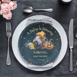 Halloween baby shower baby brouwt papieren bordje