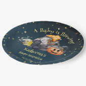 Halloween baby shower baby brouwt papieren bordje (Gekanteld)