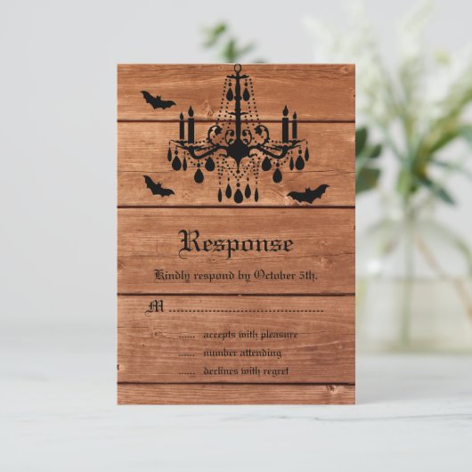 Halloween Barn Chandelier RSVP (Staand voorkant)