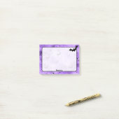 Halloween Bats Jouw naam op Paarse grunge Post-it® Notes (Op bureau)