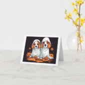Halloween Beagles in Grappige Ghost Kostuum Kaart (Gele Bloem)
