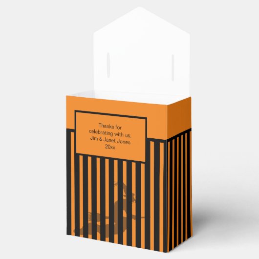 Halloween Bedankt: Black / Oranje Stripes Witch Bedankdoosjes (Geopend)