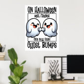 Halloween BFF's geven elkaar spookbultjes Poster (Thuiskantoor)