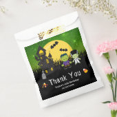 Halloween Birthday Party Monsters Green Bedankzakje (Gezegeld)
