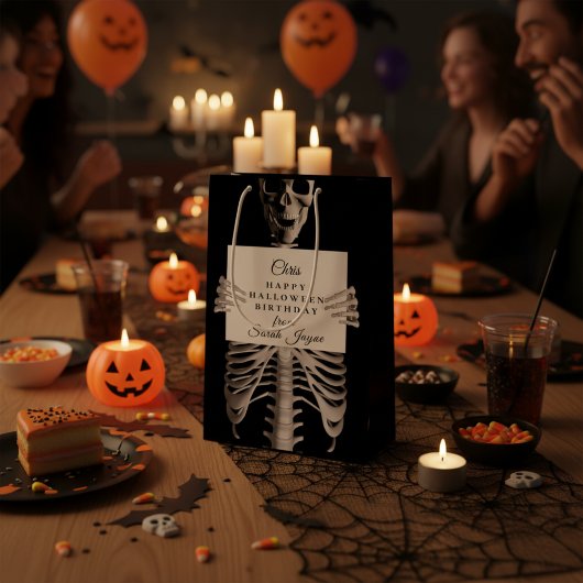 Halloween Birthday Spooky Skeleton Custom Black Medium Cadeauzakje