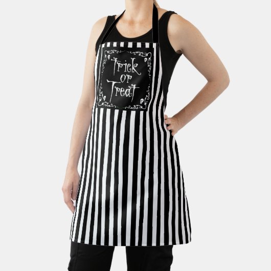 Halloween Black and White Schort (Insitu)