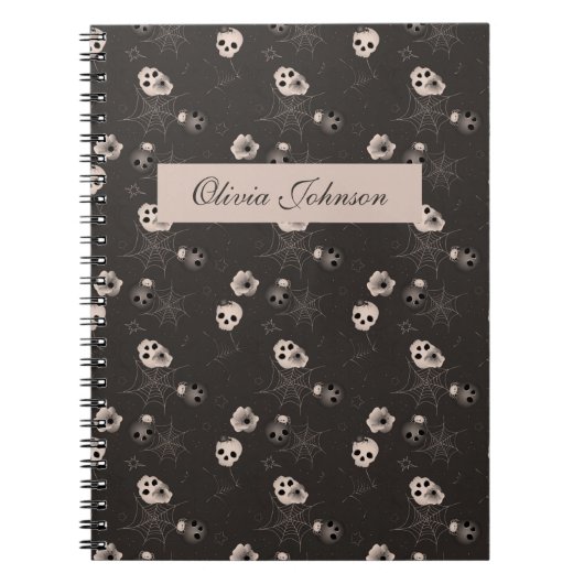Halloween Black en White Skulls Modern Notitieboek (Voorkant)