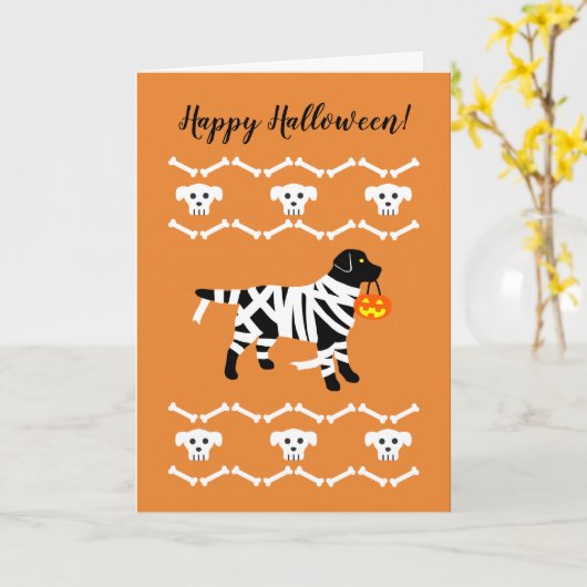 Halloween Black Labrador Mummy Kaart (Gele Bloem)