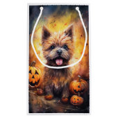 Halloween Cairn Terrier met pompoenen eng Klein Cadeauzakje (Achterkant)