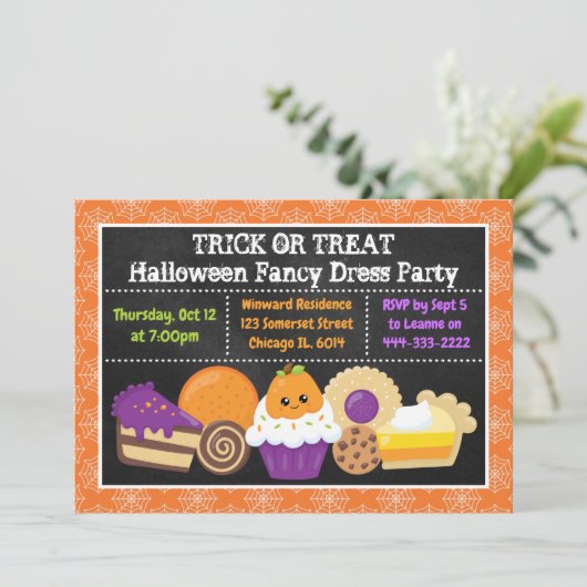 Halloween Cakes and Trets Party Kaart (Staand voorkant)