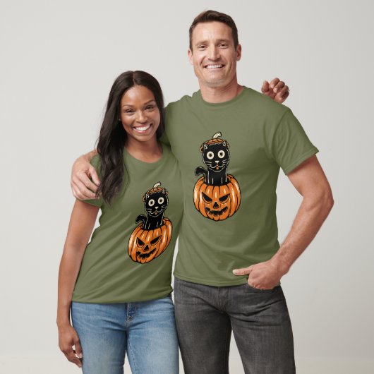 Halloween Cat In Pumkin T-Shirt (Unisex)