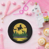 Halloween Cauch Witch Crossing Broomstick Papieren Bordje (Feest)