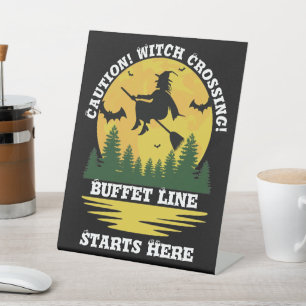 Halloween Cauch Witch Crossing Broomstick Reclamebord Met Voetstuk