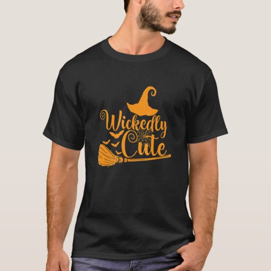Halloween Cobweb en heks Wickently Cute T-shirt (Voorkant)