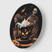 Halloween Coffee Art – Spooky Latte with Skeletons Grote Klok (Hoek)