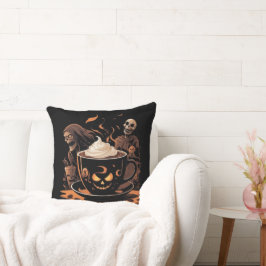 Halloween Coffee Art – Spooky Latte with Skeletons Kussen