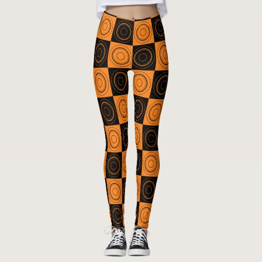 Halloween Concentric Sinaasappel and Black Polka D Leggings (Voorkant)