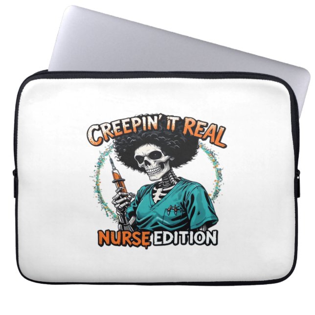 Halloween Creepin It Real! Nurse Edition Classic T Laptop Sleeve (Voorkant)