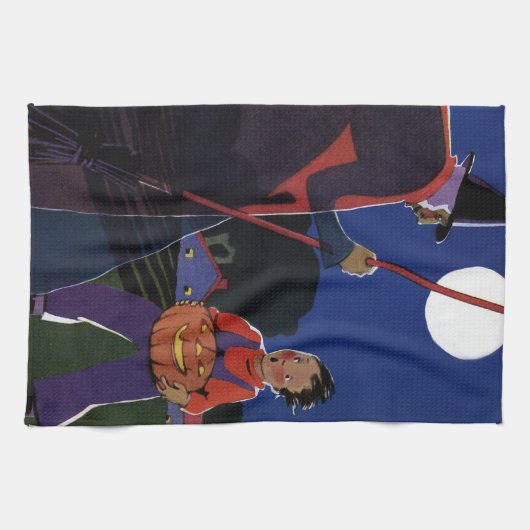  Halloween, Creepy Witch met Boy Theedoek (Horizontaal)