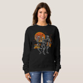 Halloween Dance of Death Macabre Skeleton Dansend Trui (Voorkant volledig)