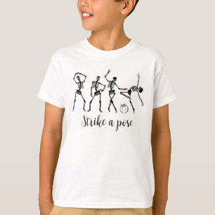Halloween Dancing Skelet Pas Grappige Tekst aan T-shirt