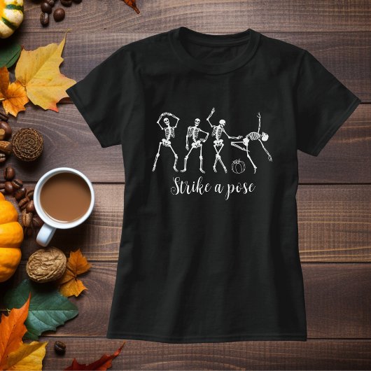 Halloween Dancing Skelet Pas Grappige Tekst aan T-shirt