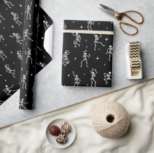 Halloween Dancing Skeletons Cadeaupapier