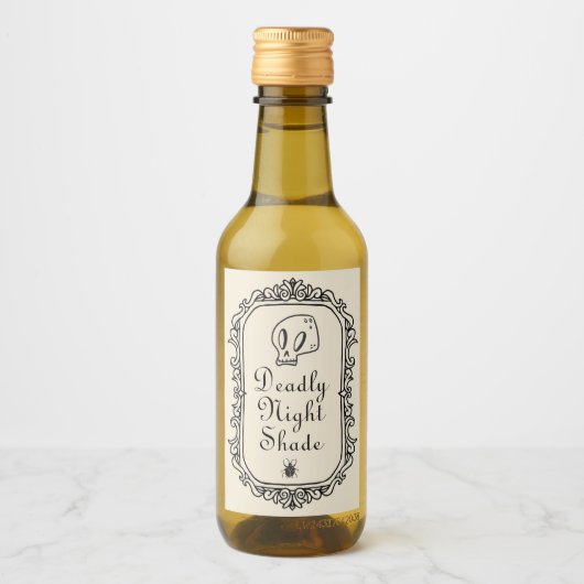 Halloween Deadly Night Shade Drinken Funny Spooky Wijn Etiket (Voorkant)
