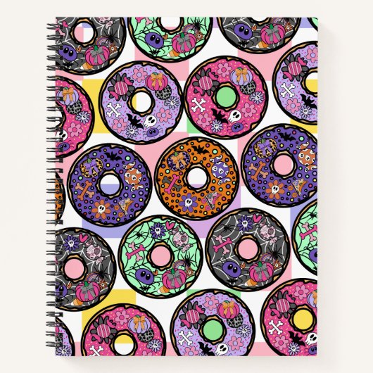 Halloween Donuts Patroon met Spooky Toppings Notitieboek (Voorkant)