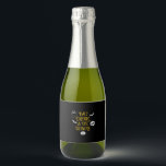 Halloween Eat Drink and be Scary Birthday Sparkling Wijnetiket<br><div class="desc">Halloween Eat Drink and be Scary Birthday</div>