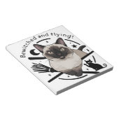 Halloween Elegance: De vliegende Siamese kat Notitieblok (Schuin)