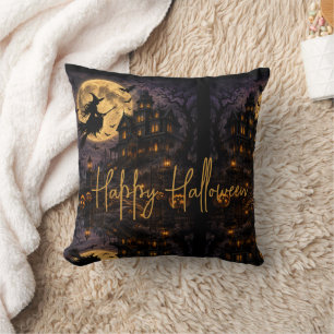 Halloween enge heks die over een spookhuis vliegt kussen