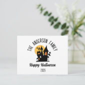 Halloween enge spookhuis gepersonaliseerde naam feestdagenkaart (Staand voorkant)