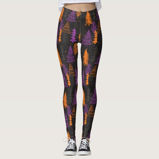 Halloween Evergreen Trees Pattern Black Sinaasappe Leggings (Voorkant)
