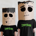 Halloween Family Couple Matching Zombie Zombae T-shirt<br><div class="desc">Gelukkig iedereen. Ben je klaar om de Halloween geest uit te dragen? Deze grappige Halloween-thema's voor koppels en families zijn de beste manier om betrokken te raken bij Horror Nights. Dit 31 oktober-thema Halloween zal eng zijn en met Dadcula, Zombae en Mummy worden bejegend voor vader, moeder, kinderen, vriendin en...</div>