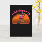 Halloween Flamingo Flamingoween Witch Broom Retro Kaart (Gele Bloem)
