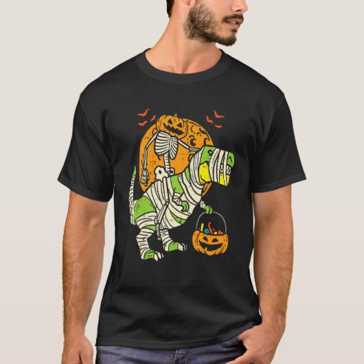 Halloween For Boys Kids Skeleton Riding Mummy Dino T-shirt (Voorkant)