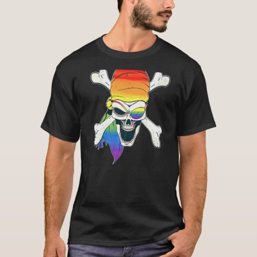 Halloween Gay Butt Pirate Scary Jolly Roger Rainbo T-shirt (Voorkant)