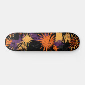 Halloween-geïnspireerde graffiti met Sunburst-patr Persoonlijk Skateboard (Horizontaal)