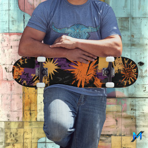 Halloween-geïnspireerde graffiti met zonnestraalpa persoonlijk skateboard