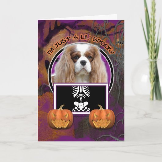 Halloween - Gewoon een Lil Spooky - Cavalier - Ble Kaart (Voorkant)