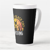 Halloween Gift | Danger Cat Crossing Birthday Latte Mok (Rechterhoek)