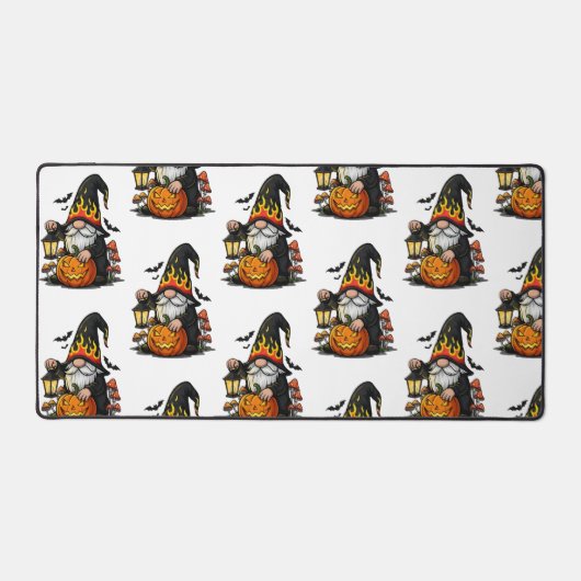 Halloween Gnome Desk Mat (Voorkant)