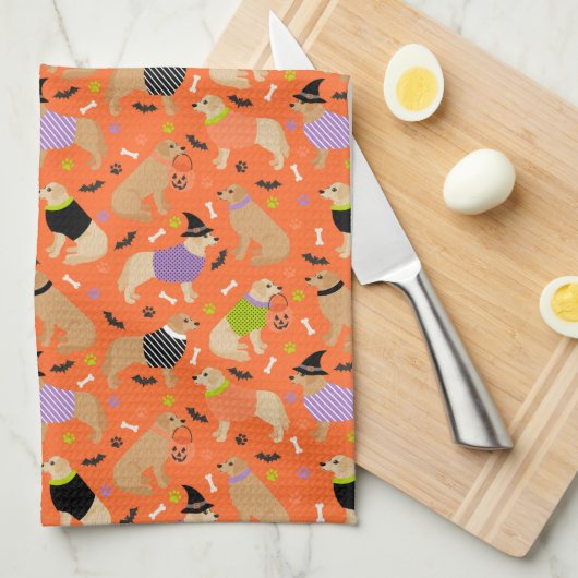 Halloween Golden Retriever Theedoek (Quarter Fold)