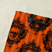 Halloween Gothic Chic | Oranje en zwarte Skulls Strandlaken (In situ)