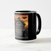 Halloween grafsteen humor "D Compose" Mok (Voorkant rechts)